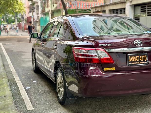 Toyota Premio 2.0 FWD 2010 Maroon