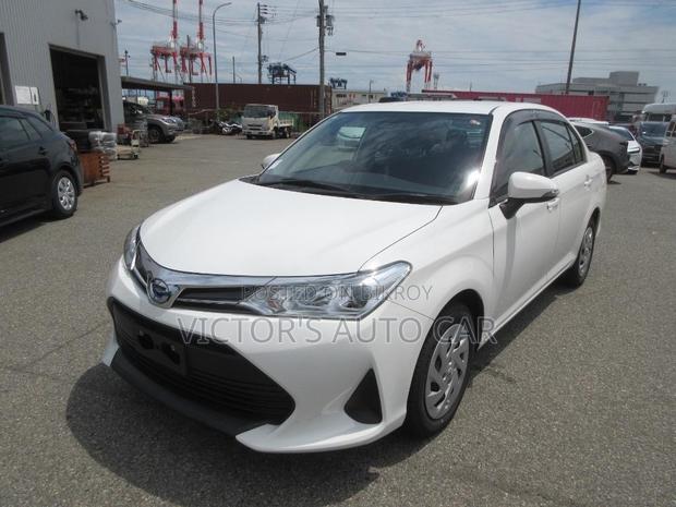 Toyota Axio 2021 White