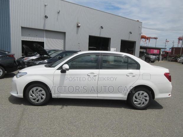 Toyota Axio 2021 White