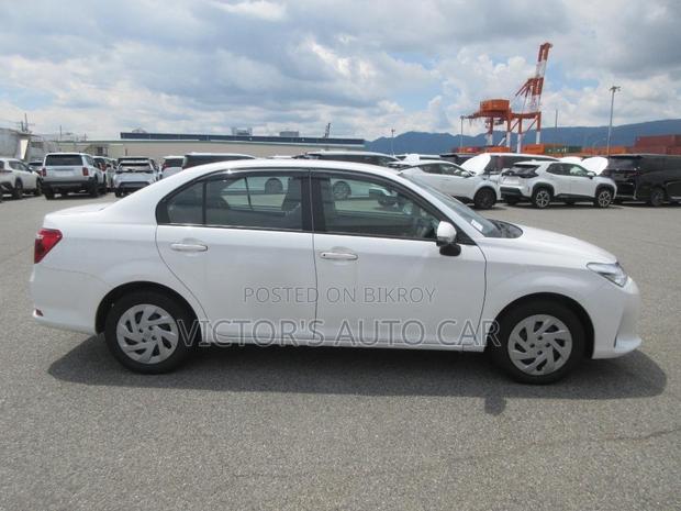 Toyota Axio 2021 White