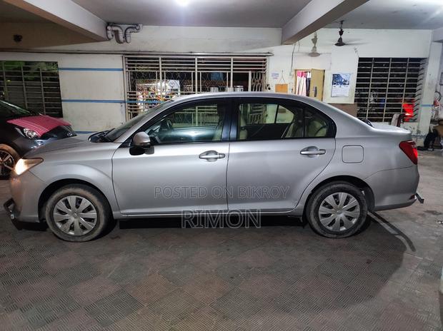 Toyota Axio 1.5 X 2WD 2016 Silver