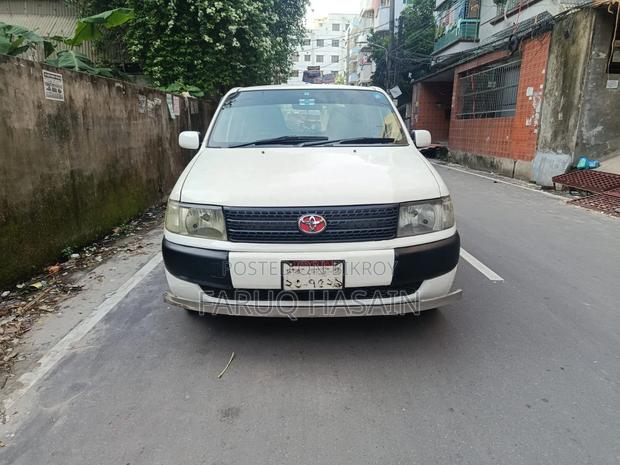 Toyota Probox 1.5 CNG 2WD 2004 White