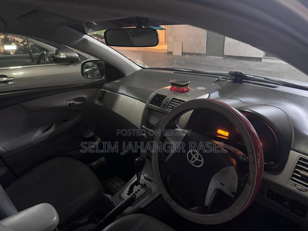 Toyota Axio 2011 Silver