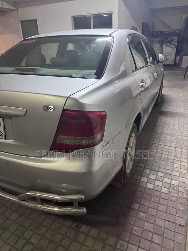 Toyota Axio 2011 Silver