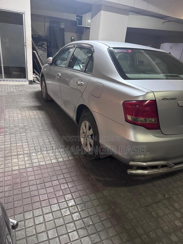 Toyota Axio 2011 Silver