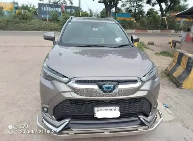 Toyota Corolla Cross 1.8 Hybrid FWD 2021 Brown