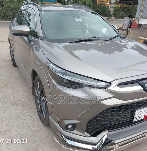 Toyota Corolla Cross 1.8 Hybrid FWD 2021 Brown