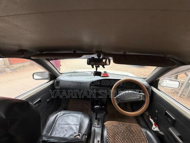 Toyota Corolla Station Wagon 1991 White