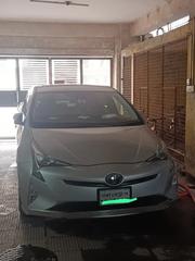 Toyota Prius Four 2018 Silver for sale