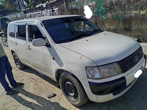 Toyota Probox 2004 White