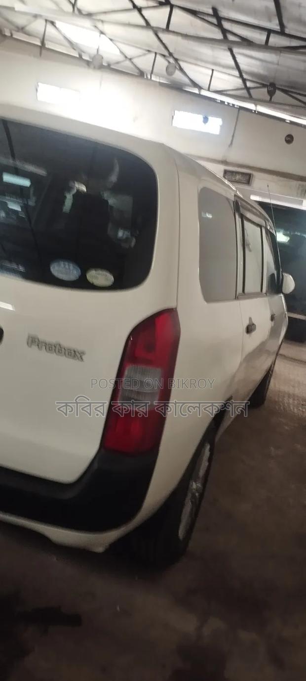 Toyota Probox 2005 White