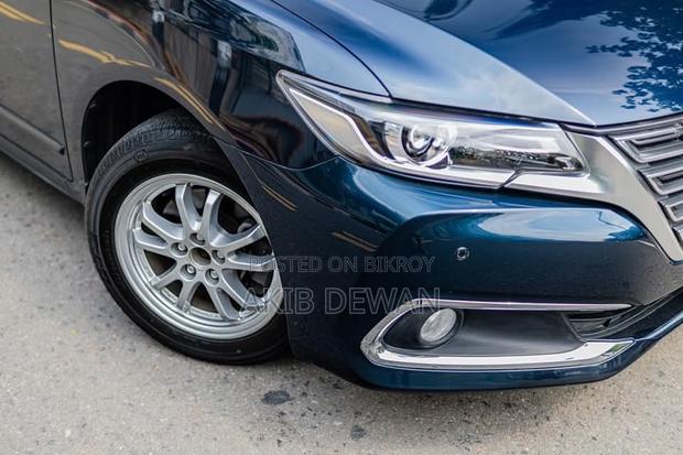Toyota Premio 1.5 FWD 2019 Blue