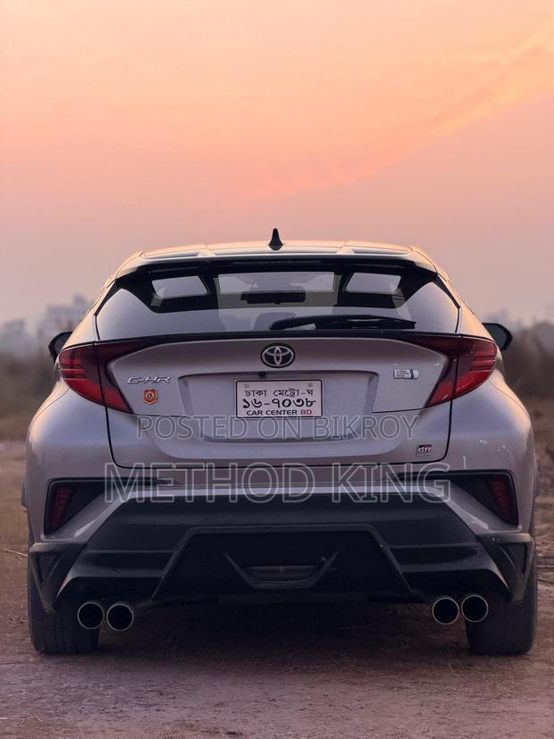 Toyota C-Hr Limited FWD 2020 Gray