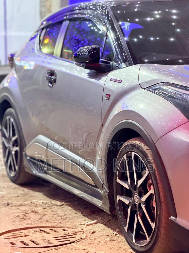 Toyota C-Hr Limited FWD 2020 Gray
