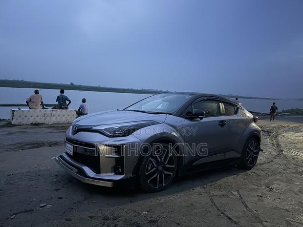 Toyota C-Hr Limited FWD 2020 Gray