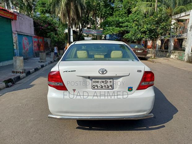 Toyota Axio 2009 White