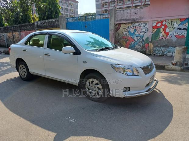 Toyota Axio 2009 White