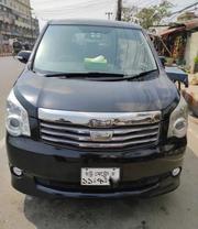 Toyota Noah 2.0 143hp FWD (8 Seater) 2012 Black for sale