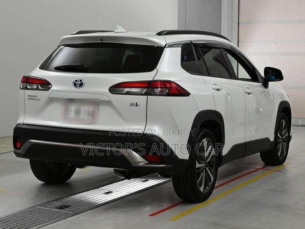 Toyota Corolla Cross 2023 Pearl