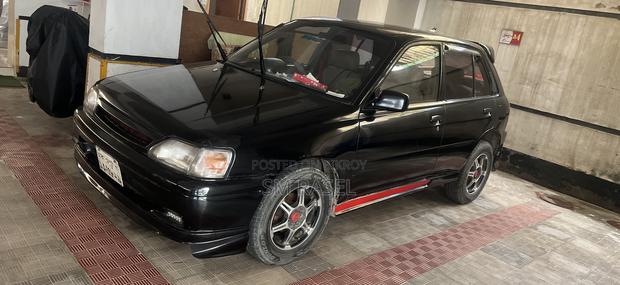 Toyota Starlet Glanza 1995 Black