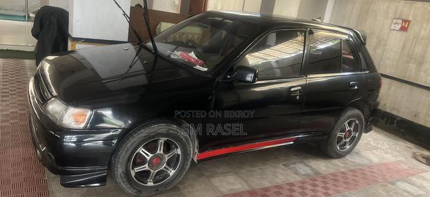 Toyota Starlet Glanza 1995 Black