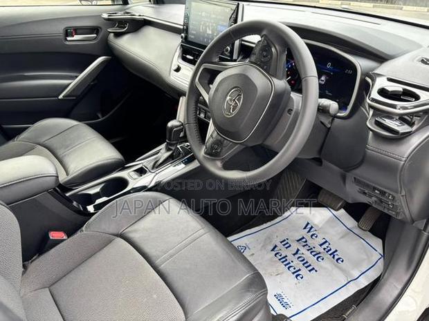 Toyota Corolla Cross 2022 Pearl