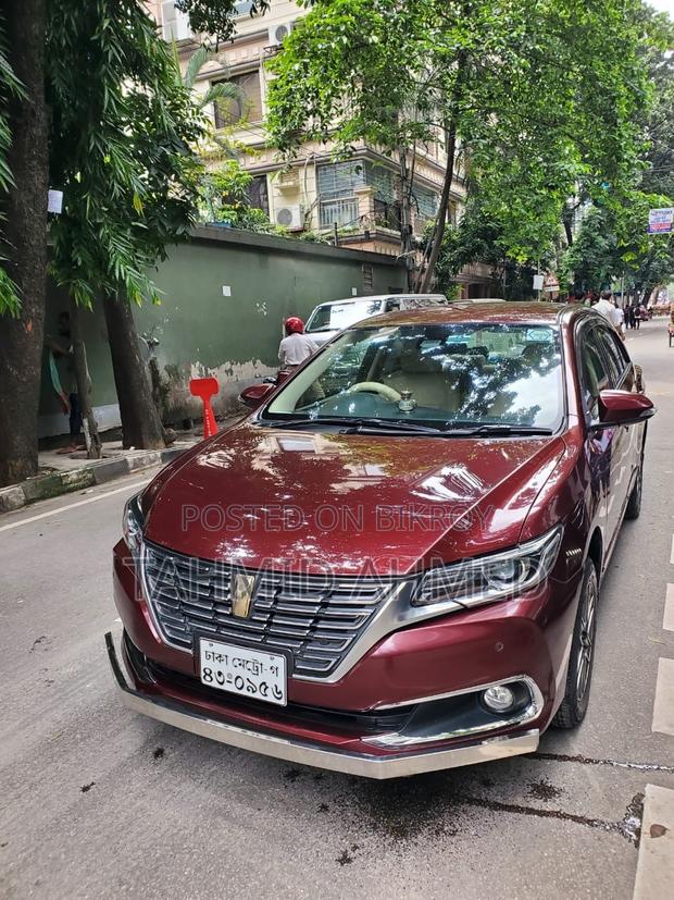 Toyota Premio 2019 Red