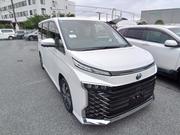 New Toyota Voxy Hybrid S-Z 2WD 7-Seater 2026 Pearl for sale