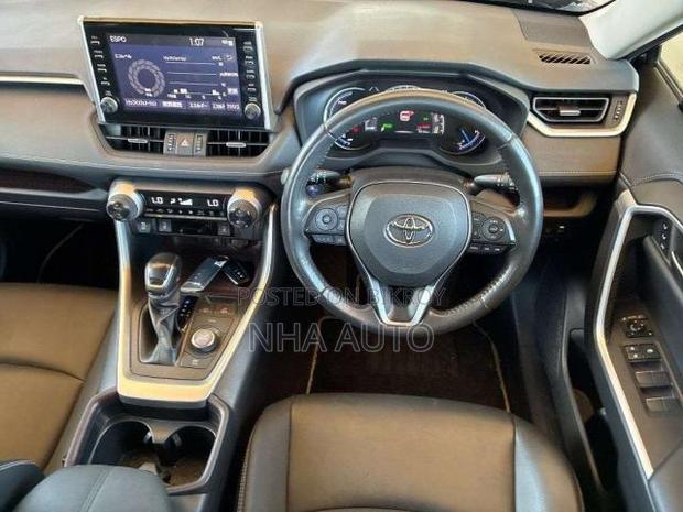 Toyota RAV4 2021 Black