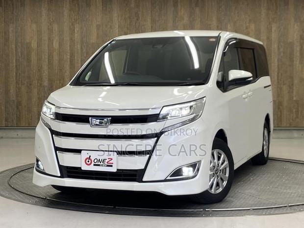 Toyota Noah 2021 Pearl