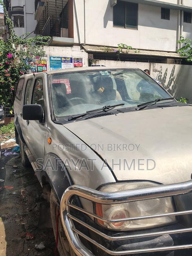 Nissan Pick-Up 2005 Silver