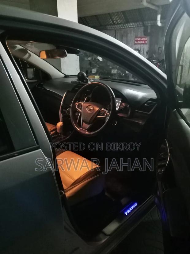 Toyota Premio 2016 Silver