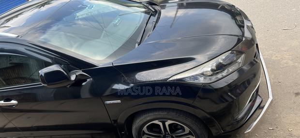 Honda Vezel 1.5 Hybrid 4WD 2014 Black