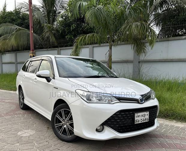 Toyota Axio 2017 Pearl