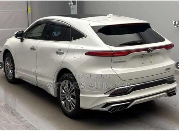 Toyota Harrier 2.0 2021 Pearl