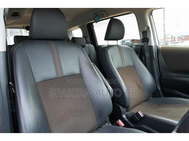 Toyota Sienta 2021