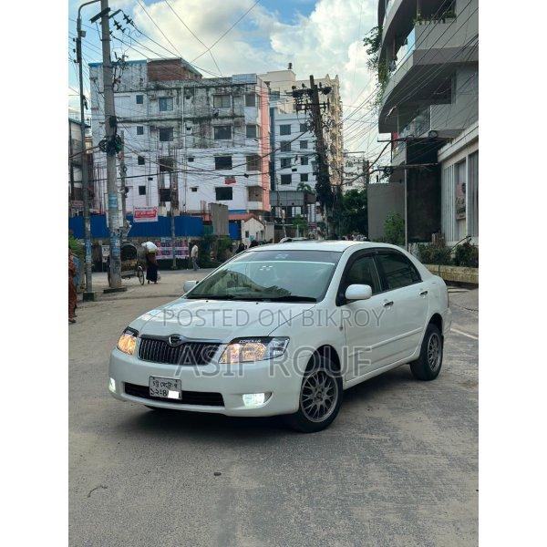 Toyota Corolla 2005 White