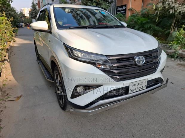 Toyota Rush 1.5 RWD 2018 White