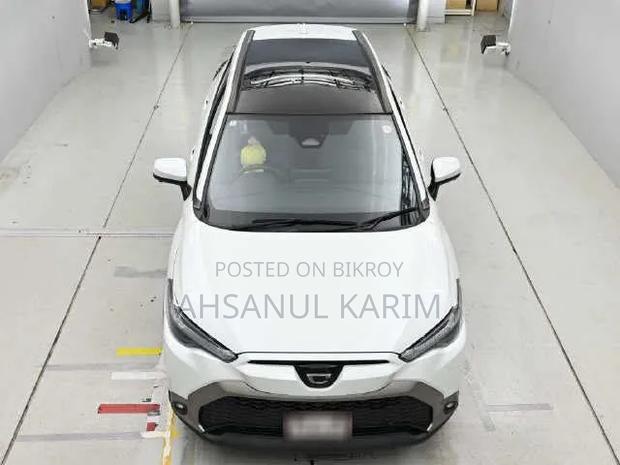 Toyota Corolla Cross 2024 Pearl