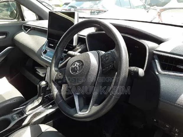 Toyota Corolla Cross 2024 Pearl