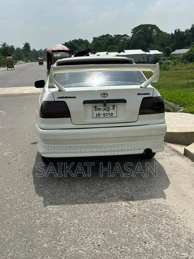 Toyota Corolla II 1996 White