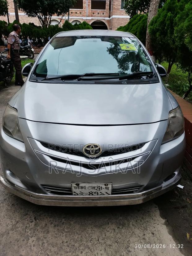 Toyota Yaris 1.0 VVT-i 2007 Silver