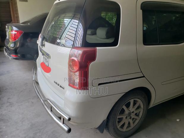 Toyota Raum 2011 White