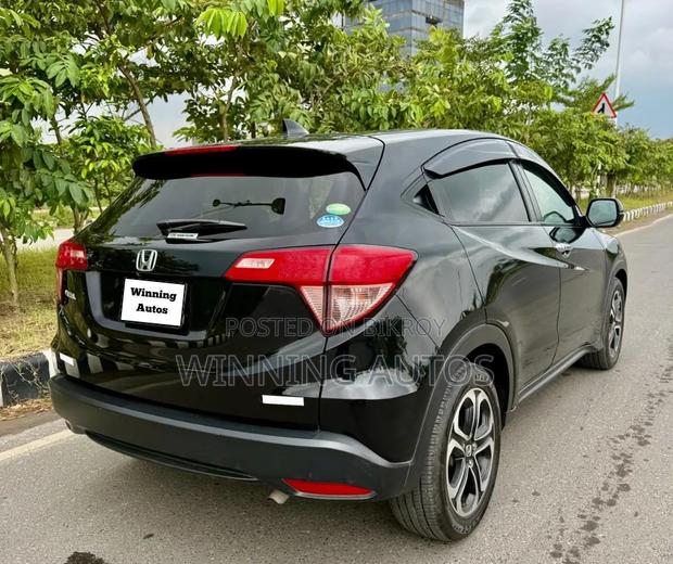 Honda Vezel 1.5 2WD 2017 Black