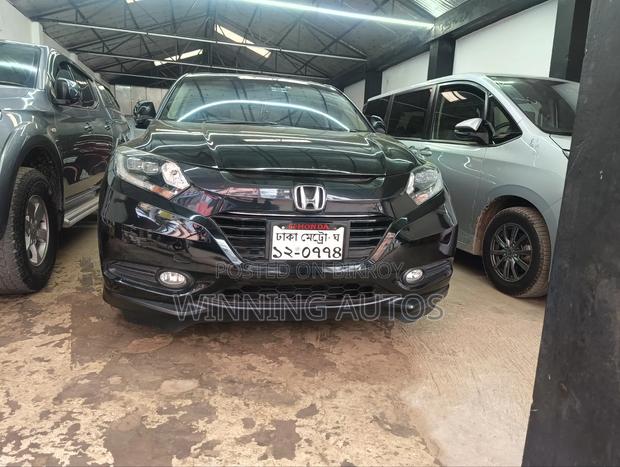 Honda Vezel 1.5 2WD 2017 Black