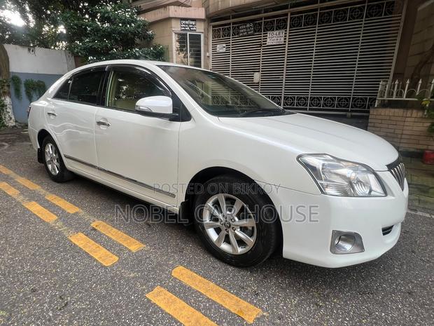 Toyota Premio 2014 Pearl