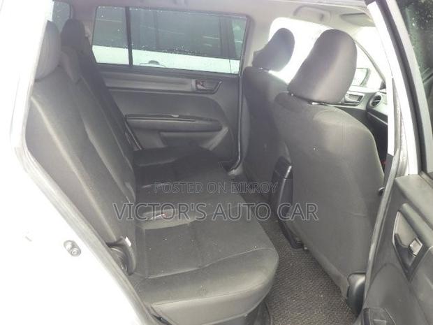 Toyota Corolla Fielder 2021 Silver