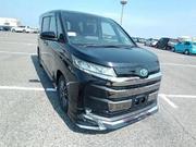 Toyota Noah 2022 Purple for sale