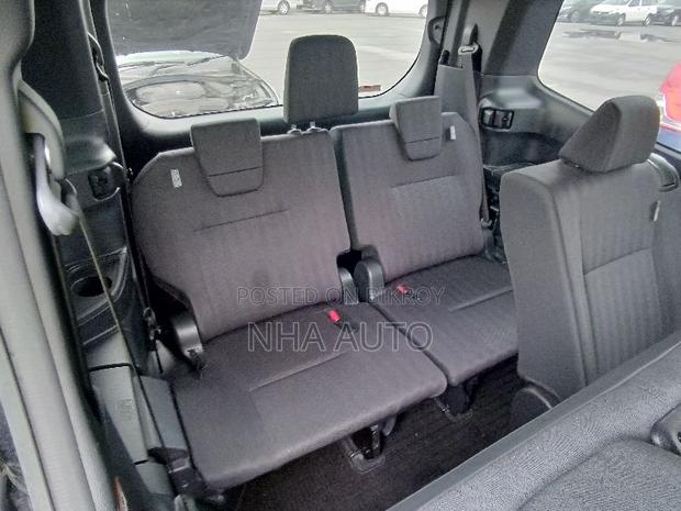 Toyota Voxy 2022 Black