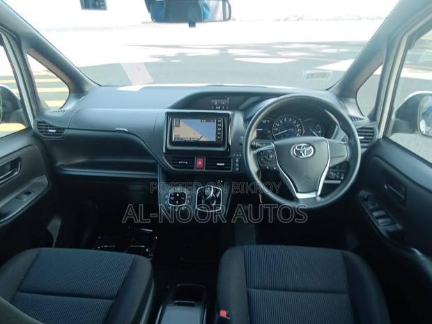 Toyota Noah 1.8 FWD Hybrid (7 Seater) 2021 Pearl